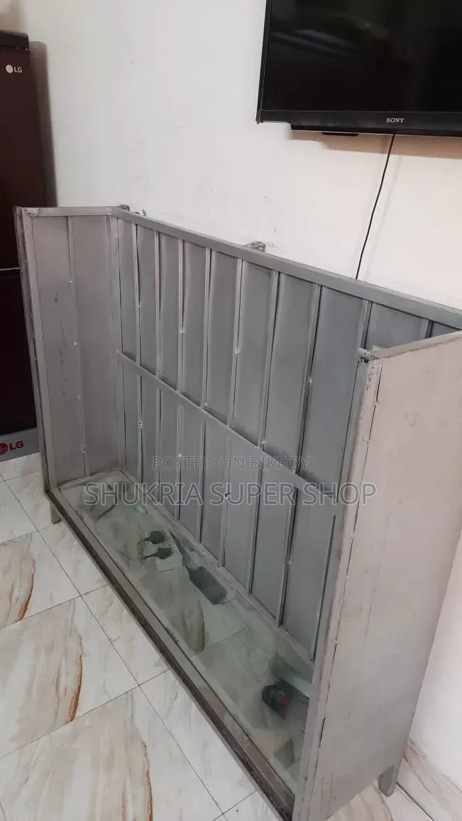 Ss Ms দিয়ে তৈরি মজবুত ডিসপ্লে কাউন্টার লক সিস্টেমসহ বিক্রয় হবে