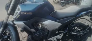 Yamaha FZ 2017 Blue