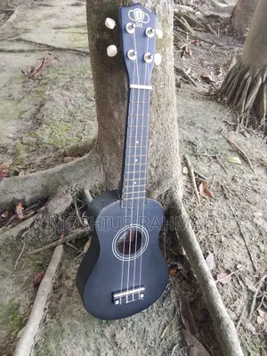 Music Mart Sas Du-21b 21-Inch Black Soprano Ukulele