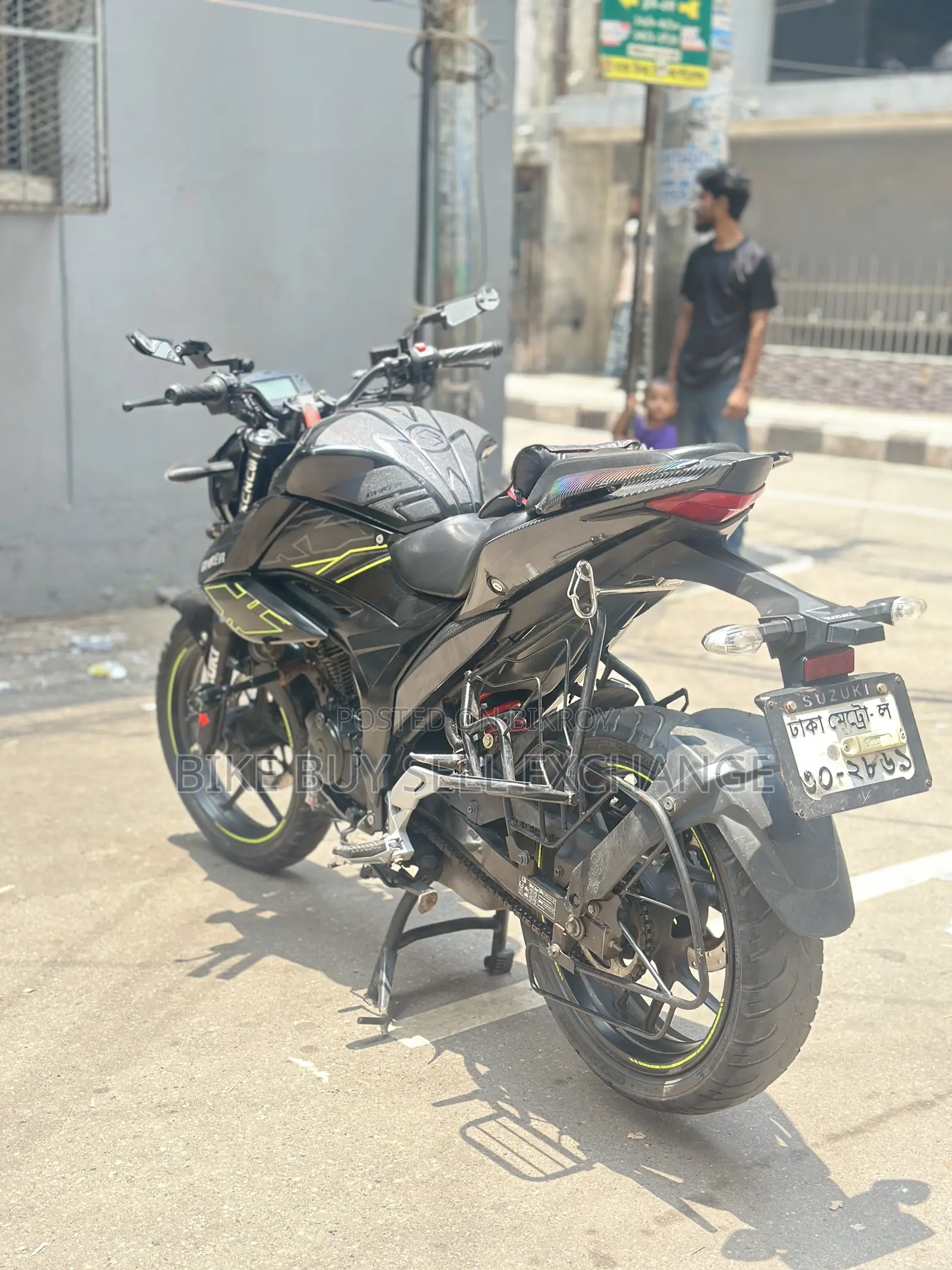 Suzuki 2023 Black