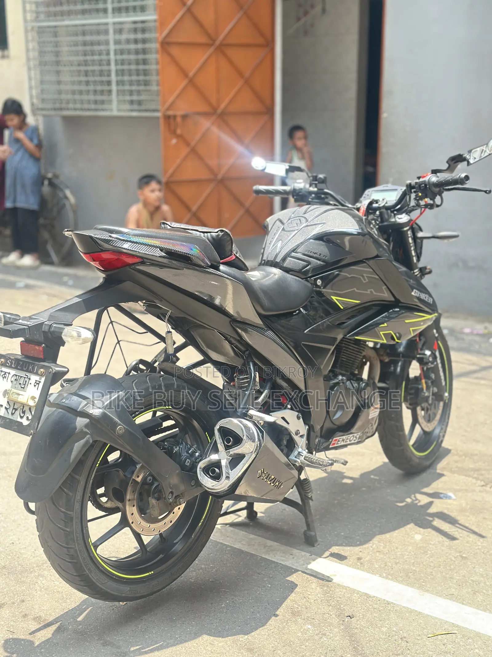 Suzuki 2023 Black