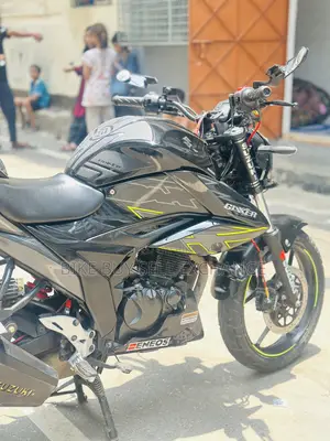 Suzuki 2023 Black