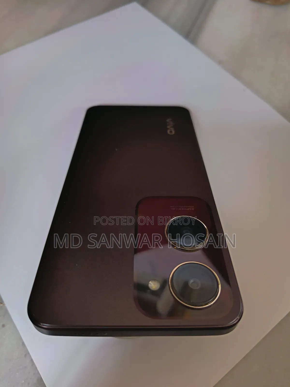 Vivo Y18 128 GB Red
