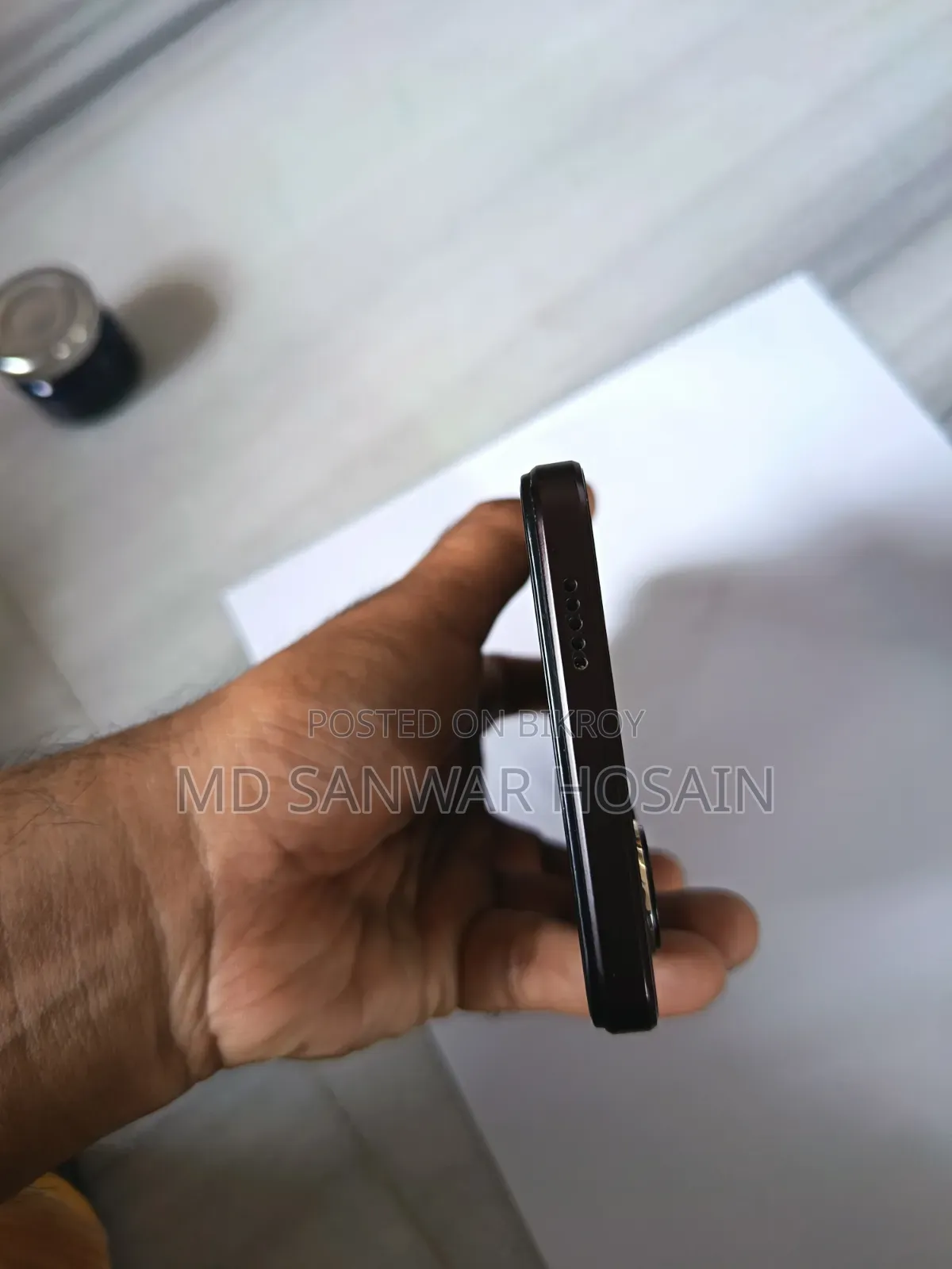 Vivo Y18 128 GB Red