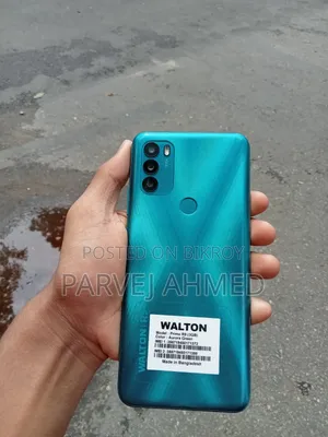 Walton 32 GB Blue