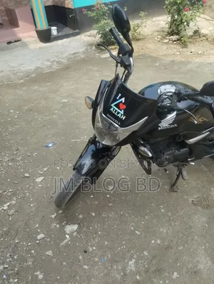 Honda CB 2011 Black