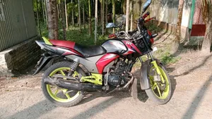 TVS Raider 125 2020 Red