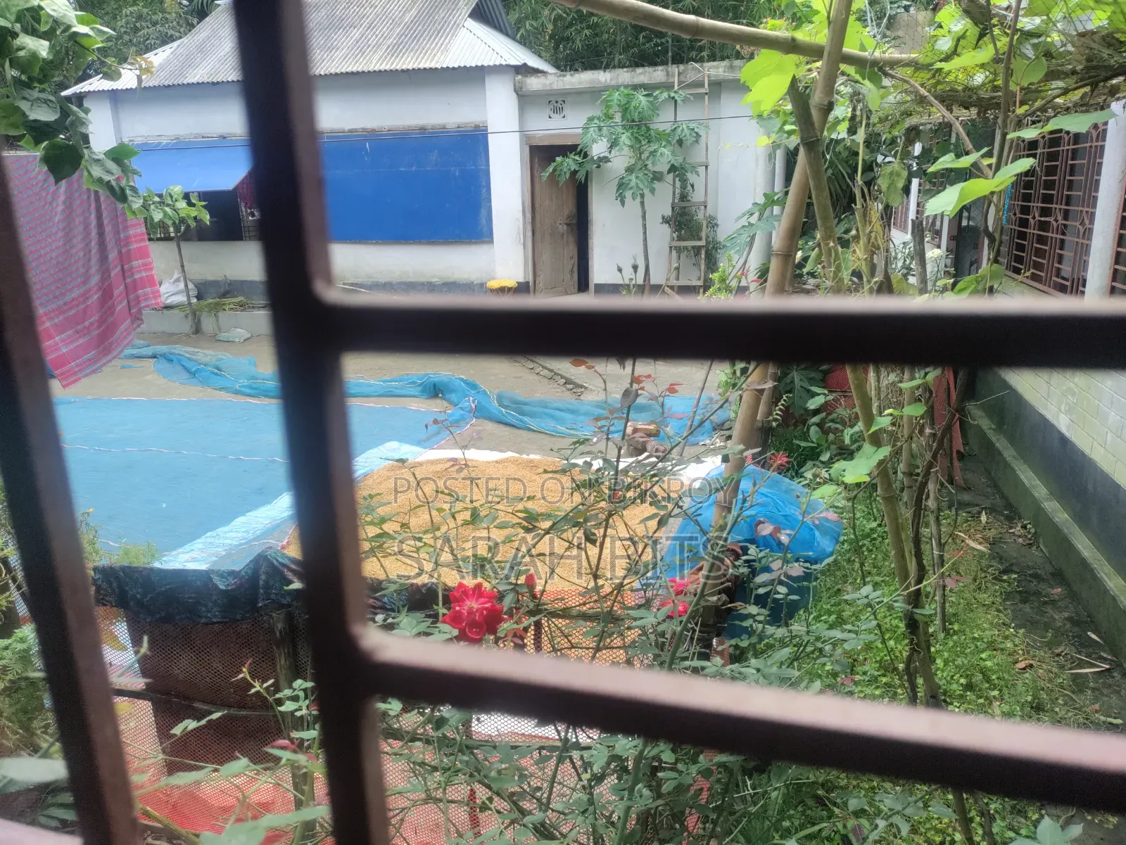 6-bedroom House in Postim Poran, Pirgacha for sale