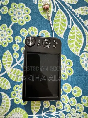 Samsung Pl170 for Sale (Dual Screen Camera) 10/10 Condition