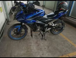Bajaj Pulsar 150 2018 Blue
