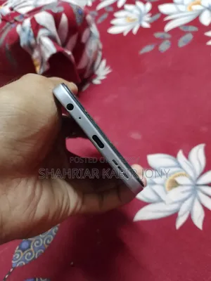 Tecno Spark 40 128 GB Gray