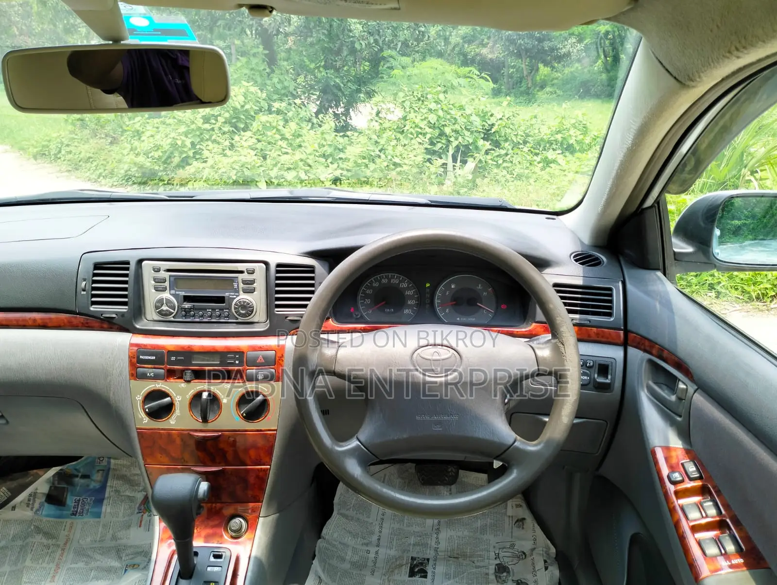 টয়োটা করোলা ২০০৫ সিলভার