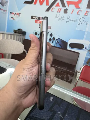 EL 128 GB Black