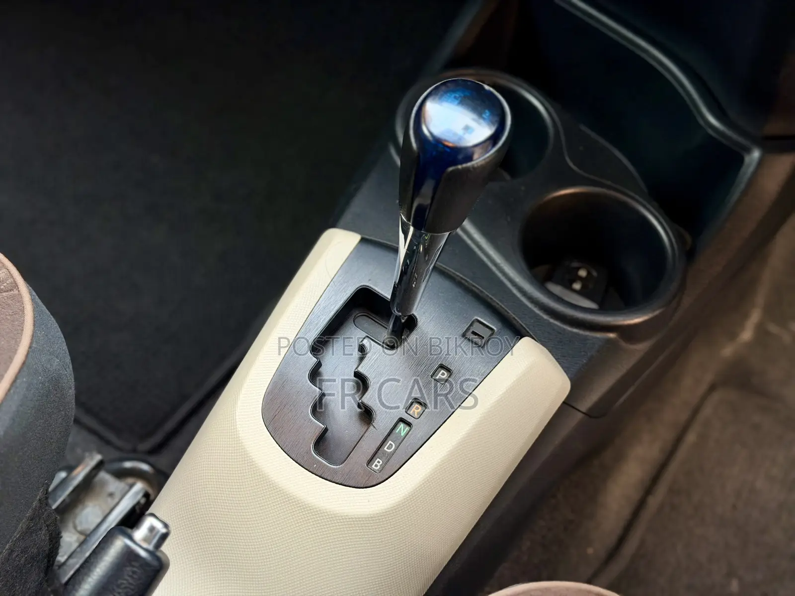 Toyota Aqua 2013 Pearl