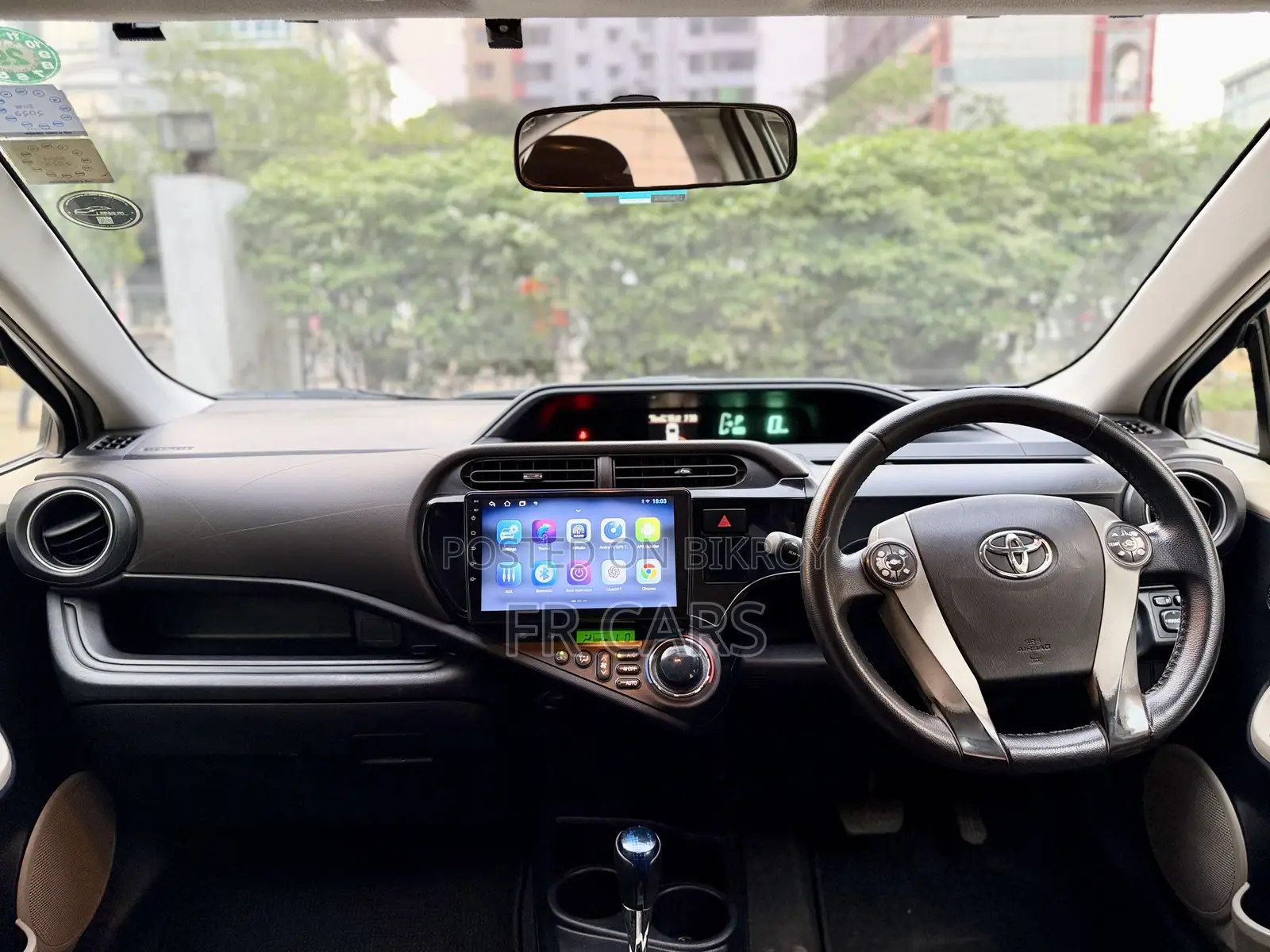 Toyota Aqua 2013 Pearl