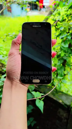স্যামসাং গ্যালাক্সি জে৫ ১৬ জিবি গোল্ড