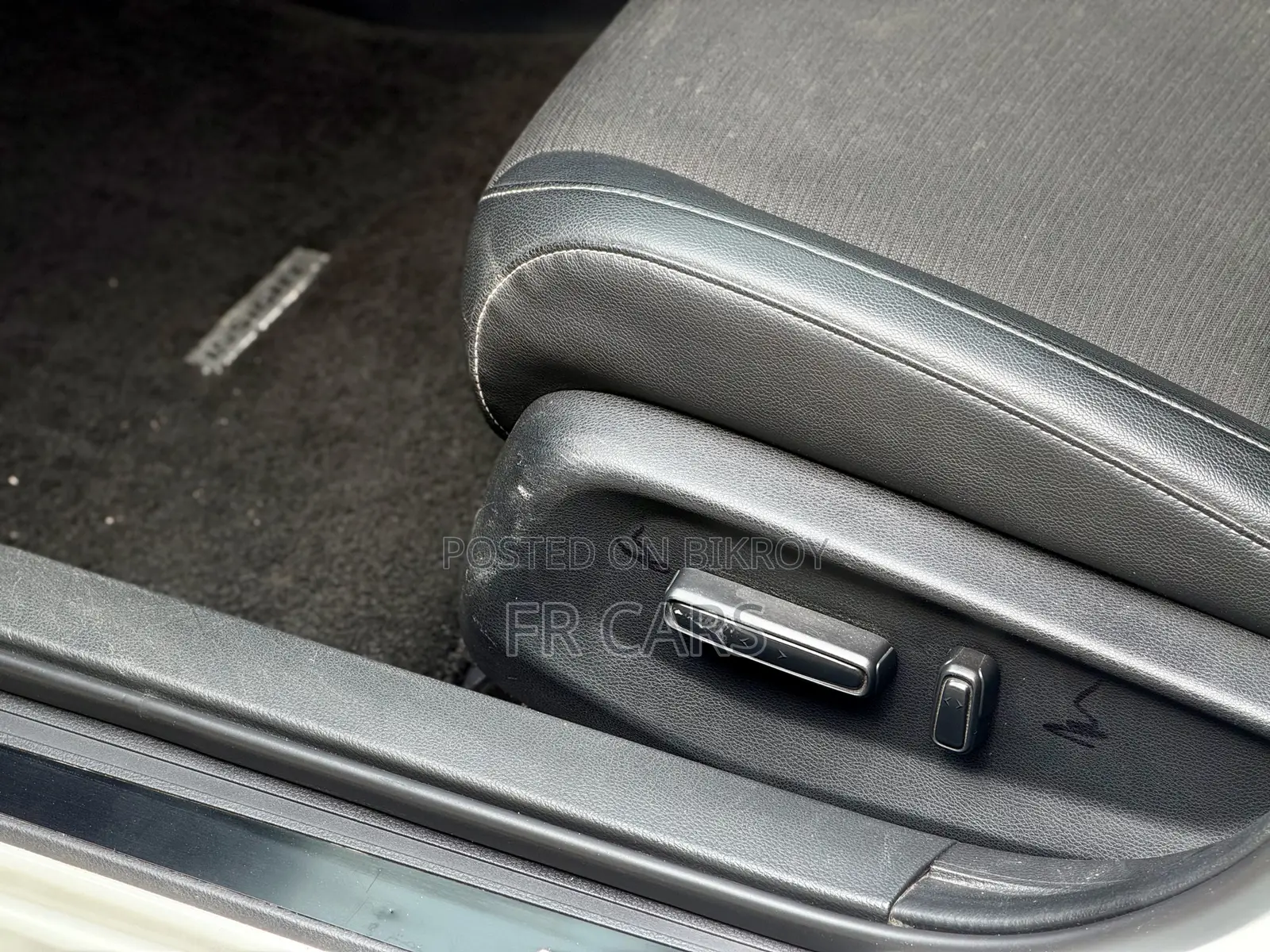 Honda Insight EX 2019 Pearl