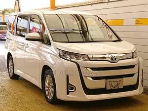 Toyota Noah 2022 Pearl