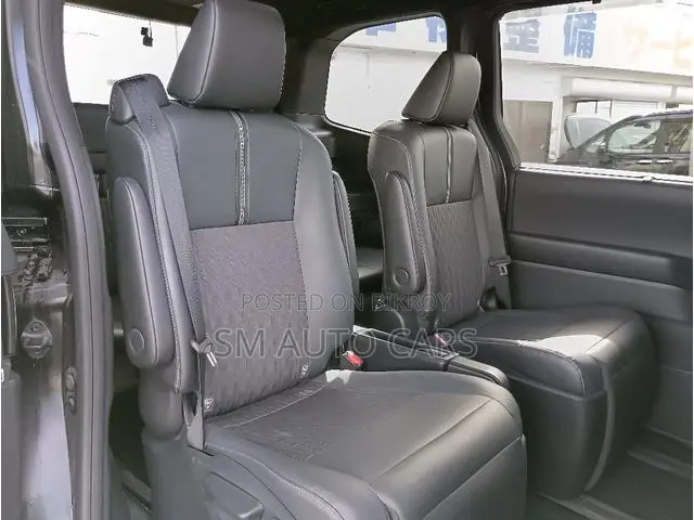 Toyota Noah 2022 Pearl