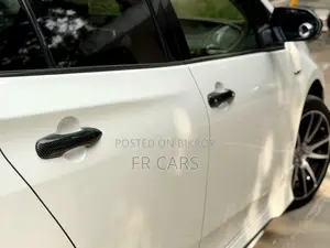 Toyota Prius Four Touring 2018 Pearl