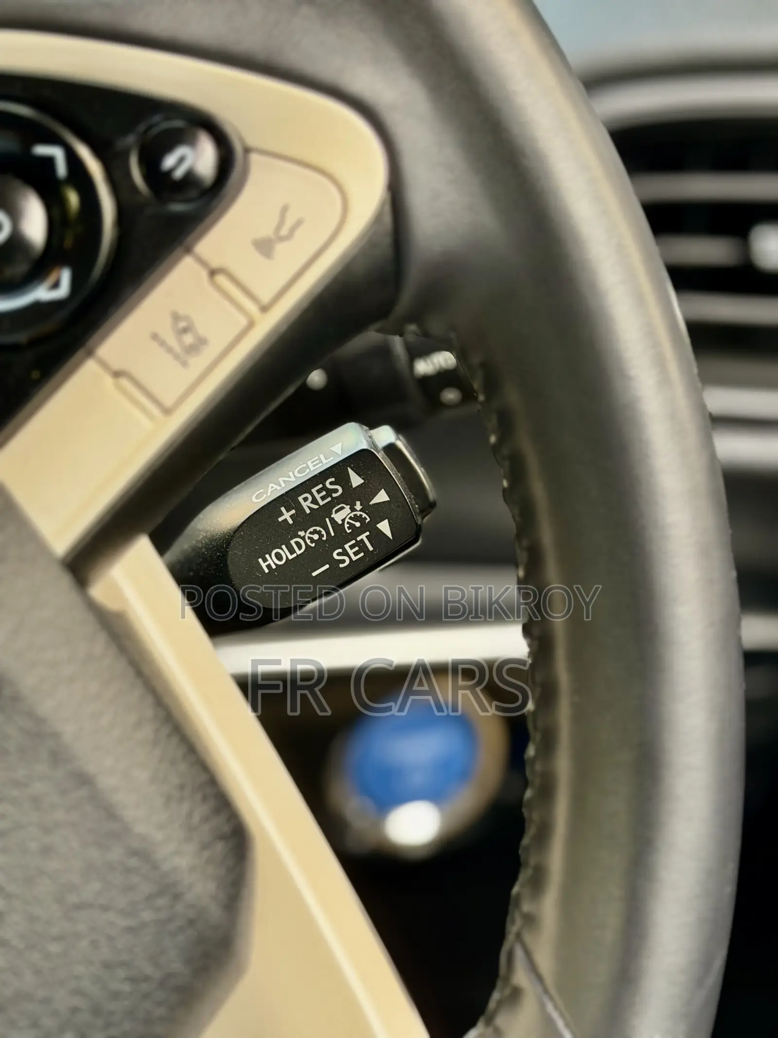 Toyota Prius Four Touring 2018 Pearl