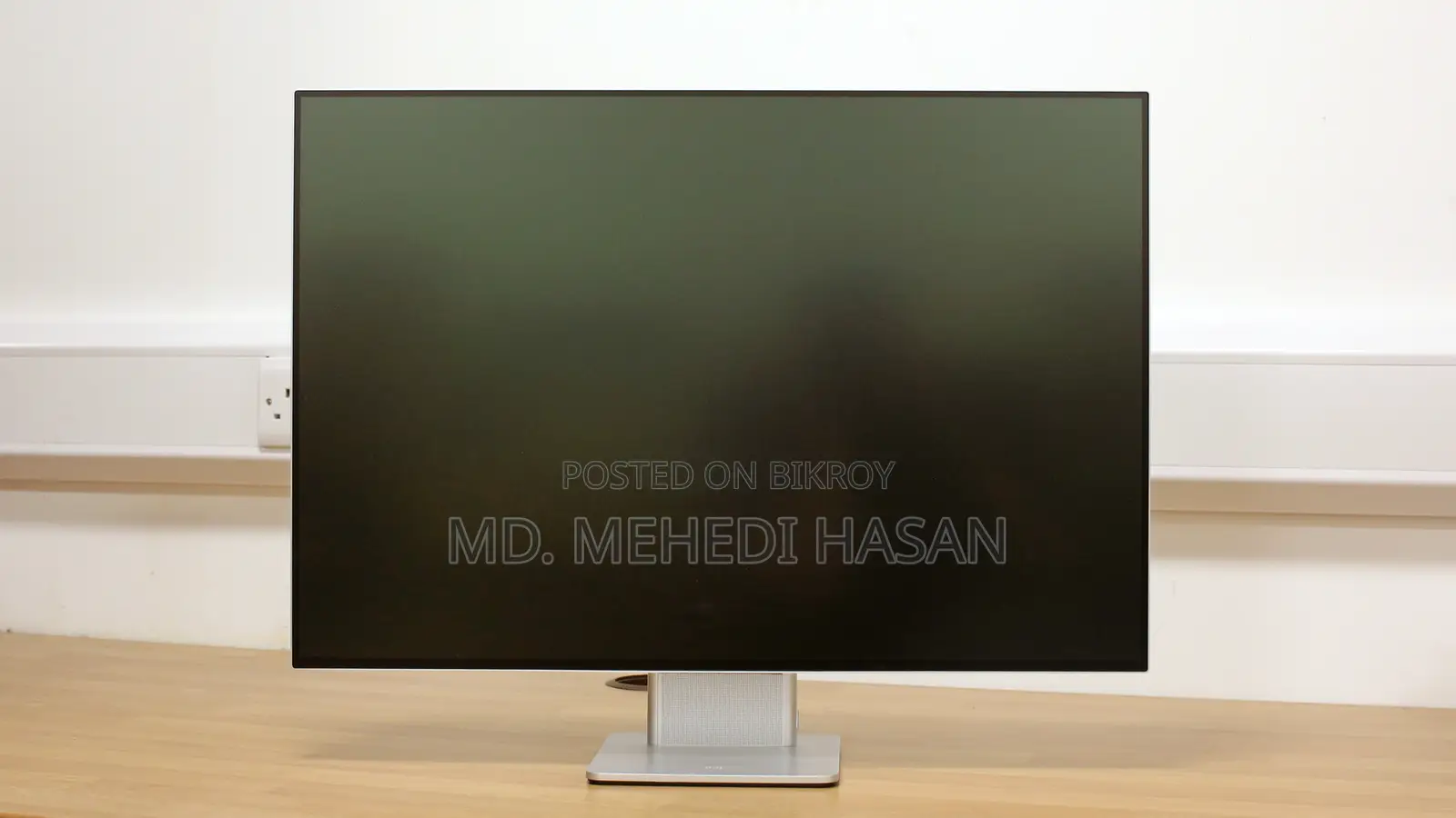 হুয়াওয়ে মেটভিউ ২৮.২ ইঞ্চি + ইউএইচডি মনিটর