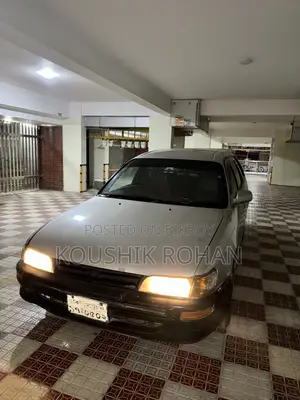 Toyota Corolla Hatchback 1999 Silver