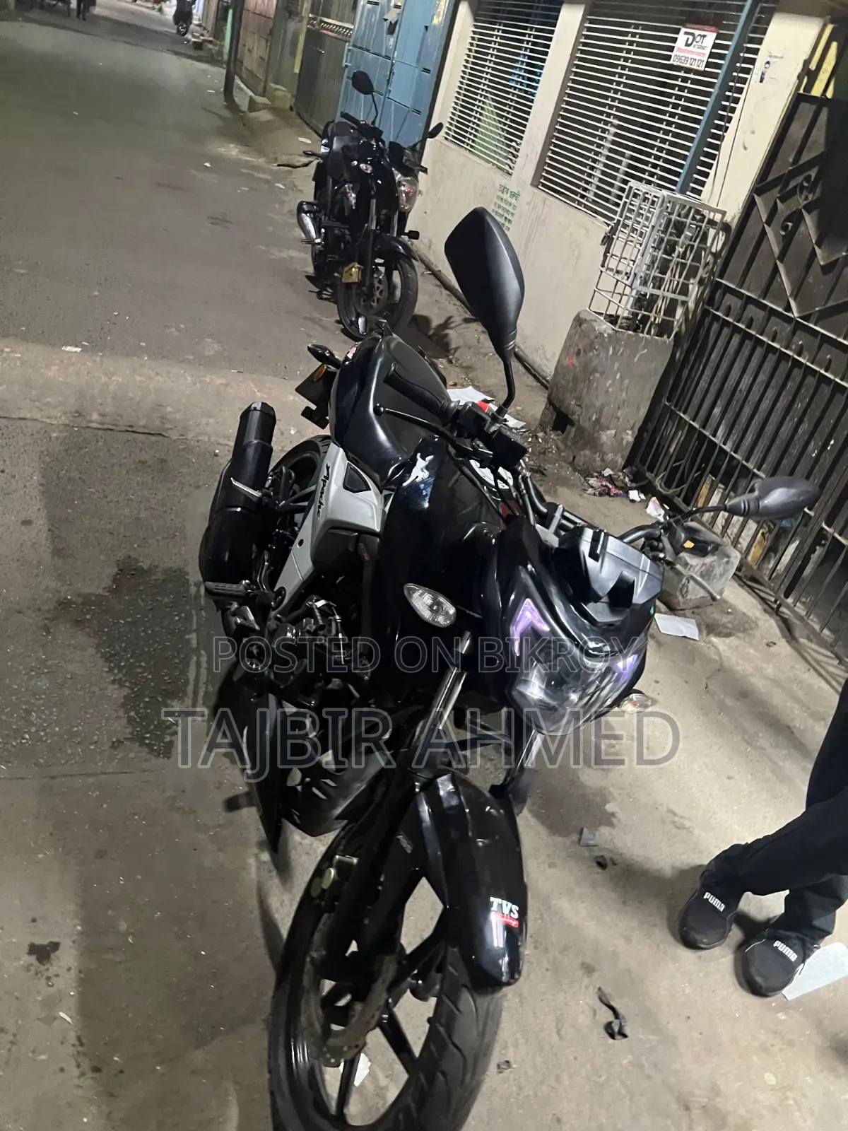 TVS Apache RTR 160 4V 2020 Black