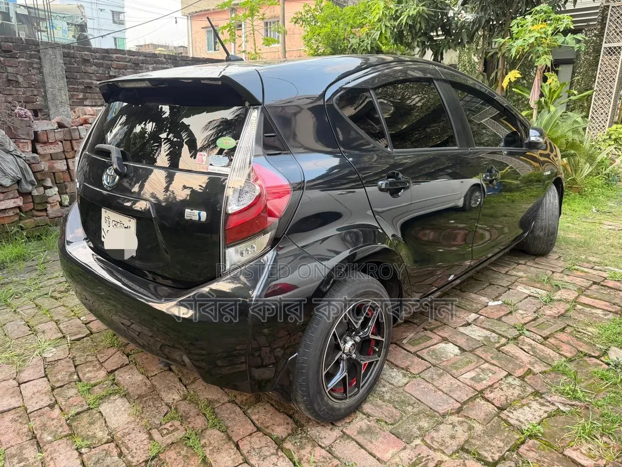 Toyota Aqua 2017 Black