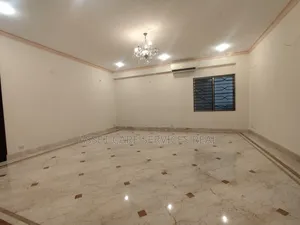 গুলশানে ৪ বেডরুমের অ্যাপার্টমেন্ট ভাড়ার জন্য