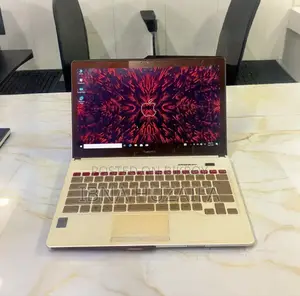 ল্যাপটপ Fujitsu Amilo Li3710 4GB Intel Core I3 SSD 512GB