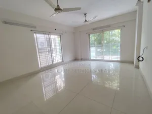 বনানীতে ৪ বেডরুমের অ্যাপার্টমেন্ট ভাড়ার জন্য