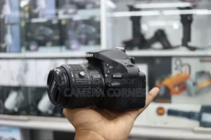 Nikon D5200 Camera With 18-55mm Lens