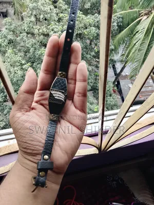 নতুন আমদানি করা ব্রেসলেট