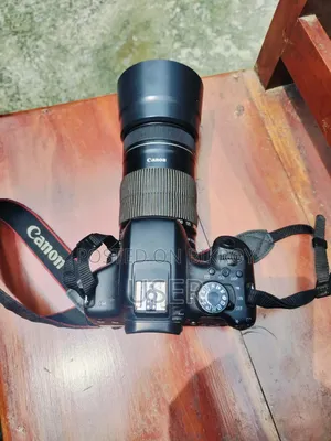 Eos 1200d With 55-250mm Lens ক্যামেরা