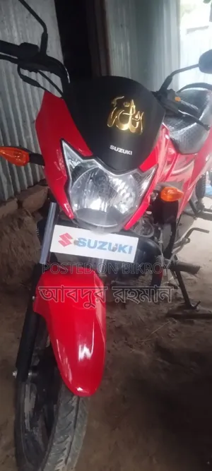 সুজুকি হায়াতে ২০২৫ রেড