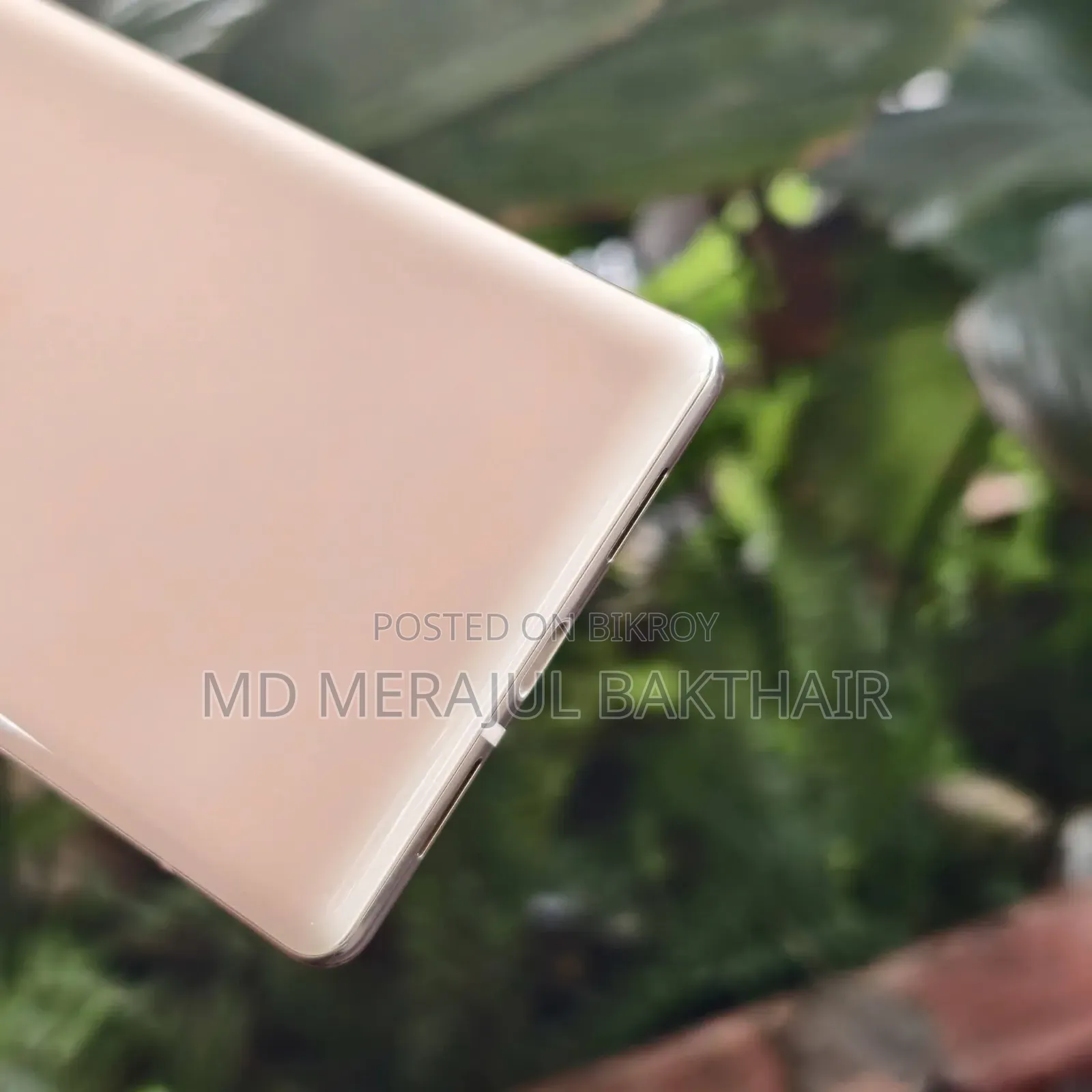 গুগল পিক্সেল ৬ প্রো ১২৮ জিবি গোল্ড