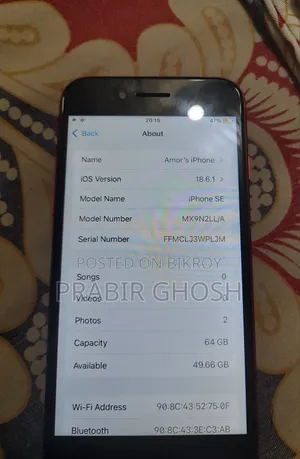 Apple iPhone SE (2020) 64 GB Red