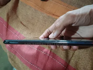 Vivo Y19 128 GB Black