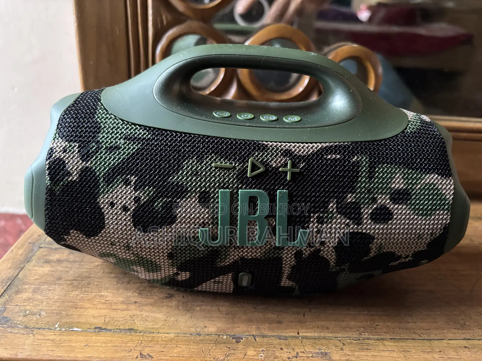 JBL Boombox 4