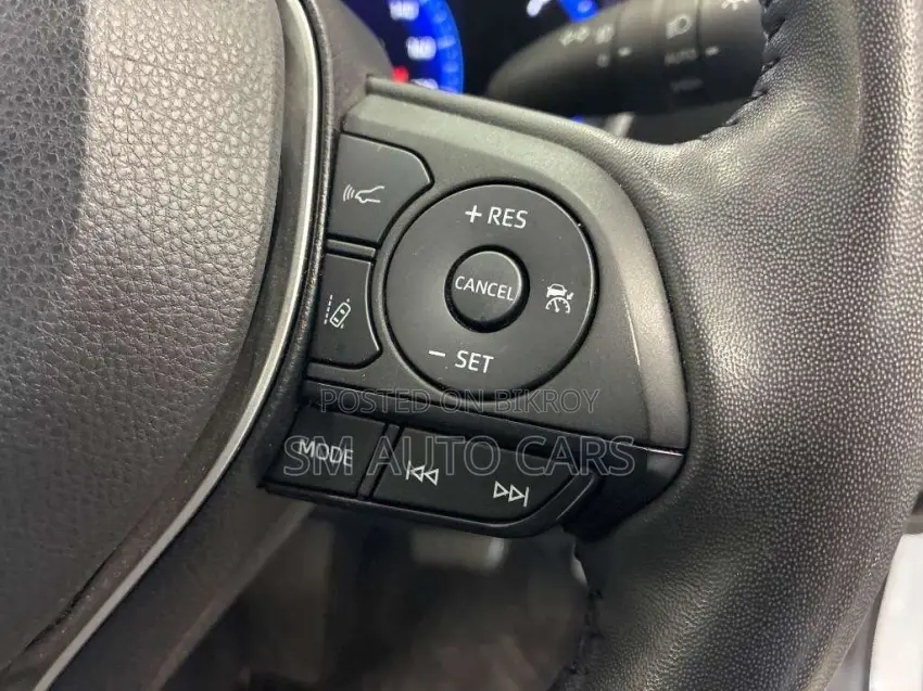 Toyota Corolla Cross 1.8 Hybrid FWD 2022 Pearl