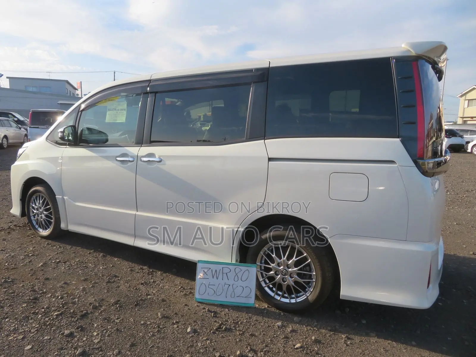 Toyota Noah 1.8 FWD Hybrid (7 Seater) 2021 Pearl