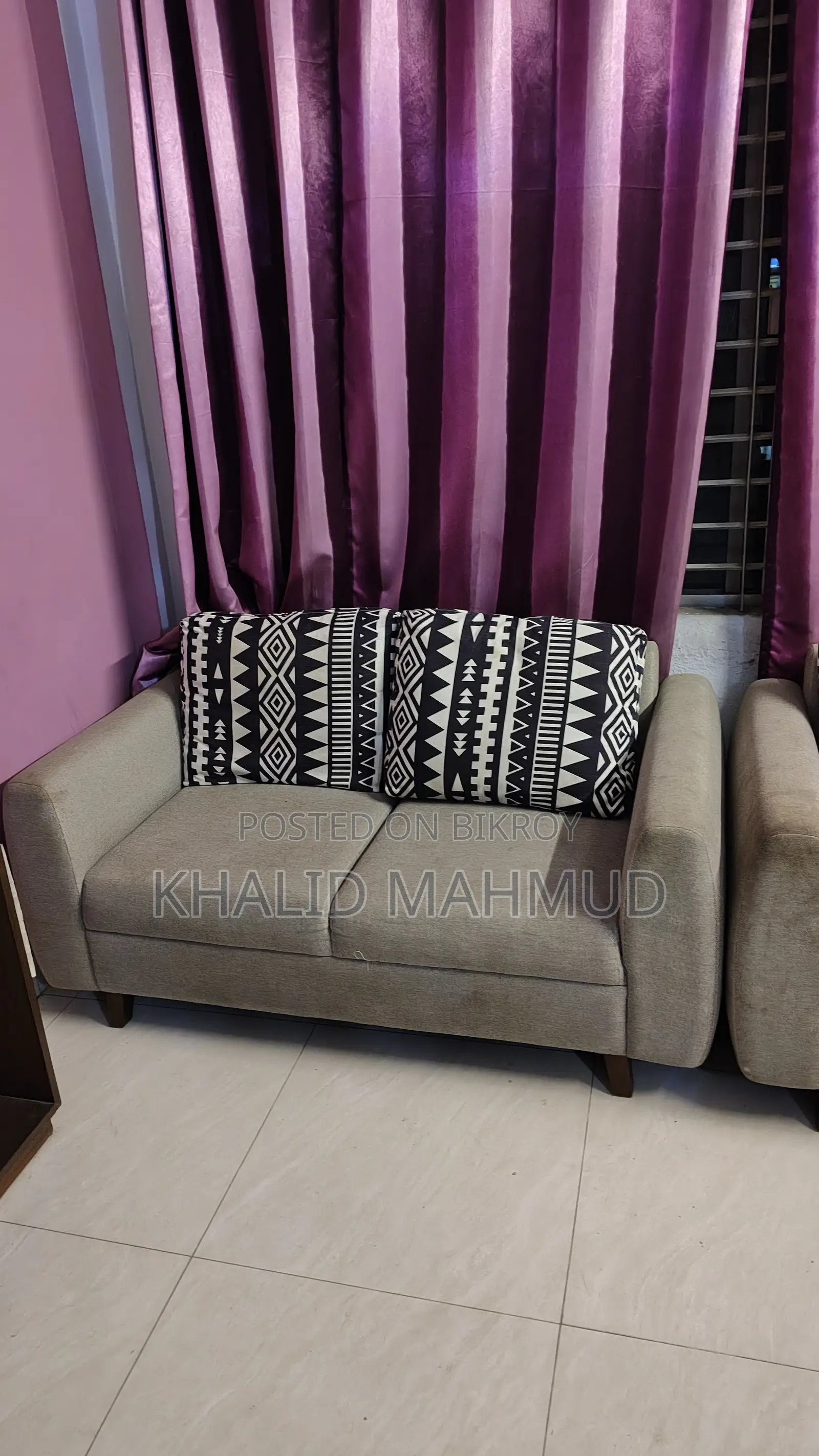 ড্রয়িং সোফা সেট ৩ পিস, ৫ সিট