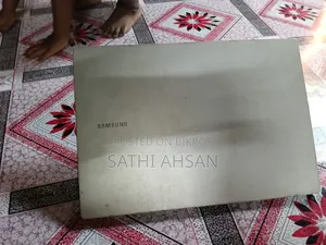 Laptop Samsung Galaxy Book4 4GB Nvidia HDD 16 GB