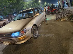 Toyota Corolla 1992 Beige