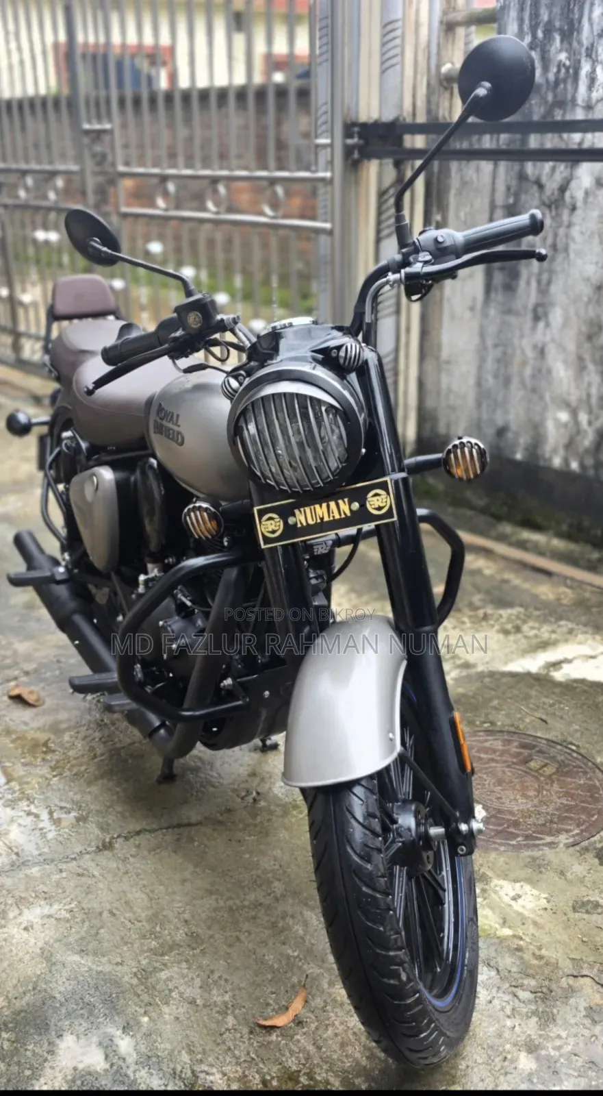 Royal Enfield Classic 350 2025 Gray