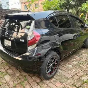 Toyota Aqua 2017 Black