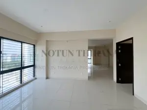 4bdrm Apartment in Basundhara for Rent