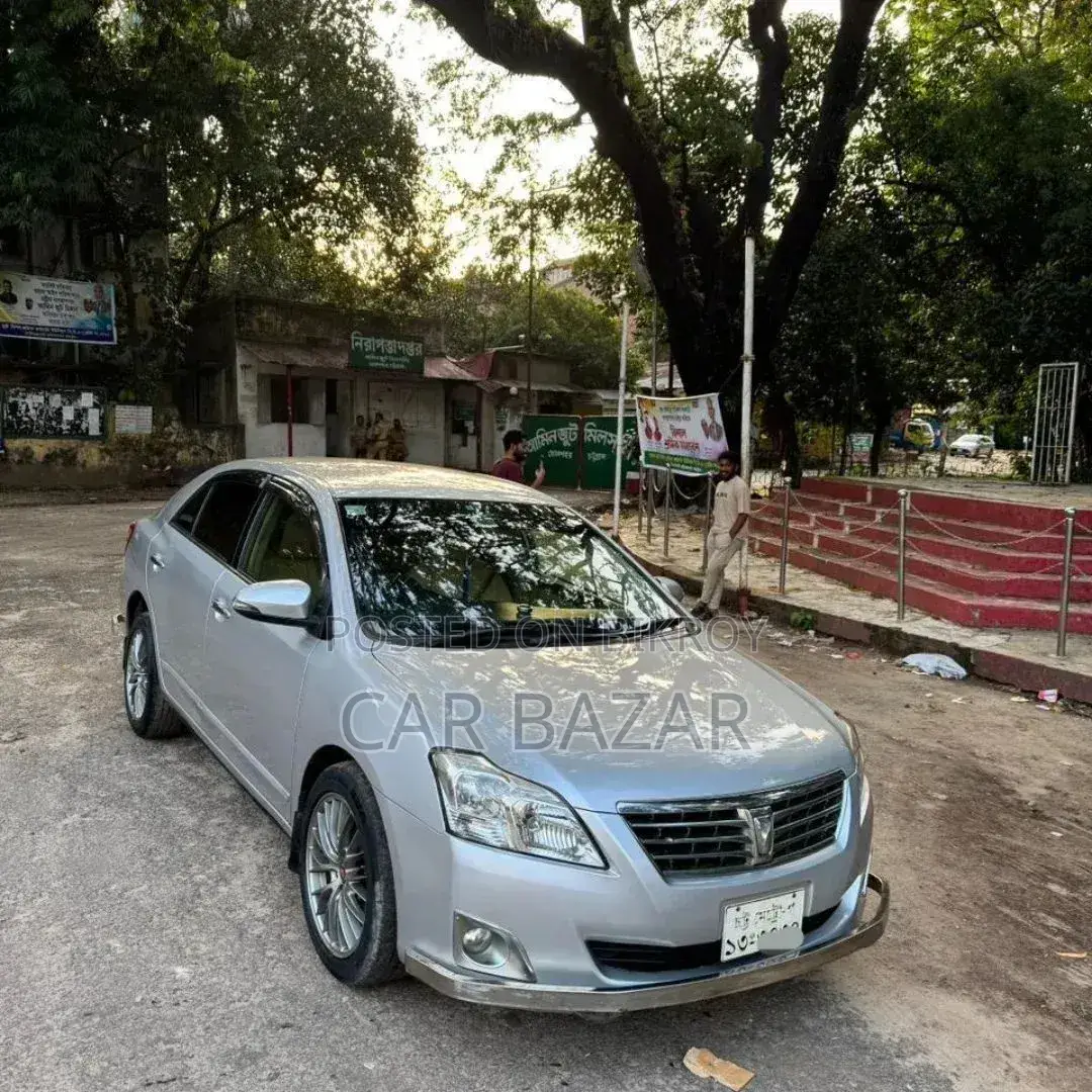 Toyota Premio 1.5 FWD 2013 Silver