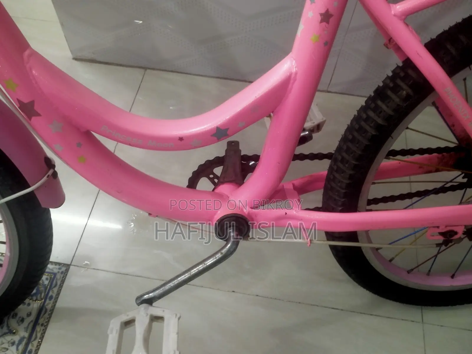 Ladies Cycle